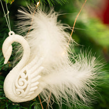 Load image into Gallery viewer, Feather swan ornament - Set of 2
