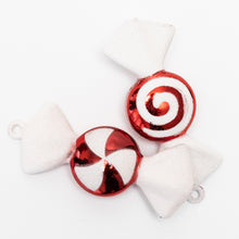 Load image into Gallery viewer, Peppermint shatterproof ornament - Set of 5
