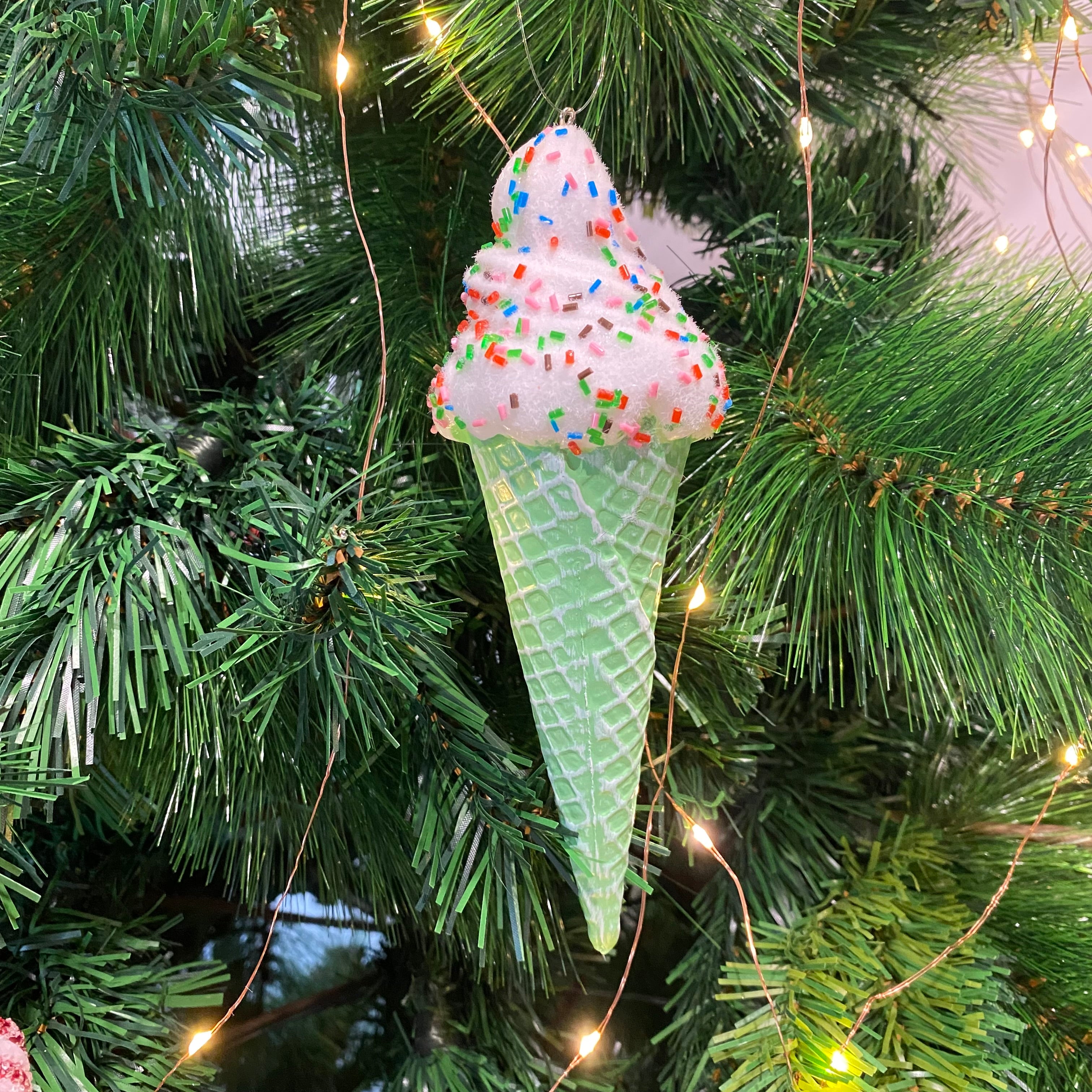 Regency Ice Cream Mint Ornament – RubyRedChristmas